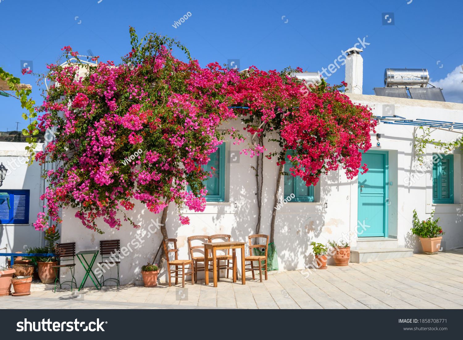 Paros